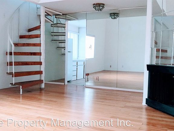 3rd image of 11639 Chenault St APT 402