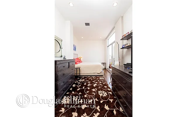 Sold by Douglas Elliman | media 15