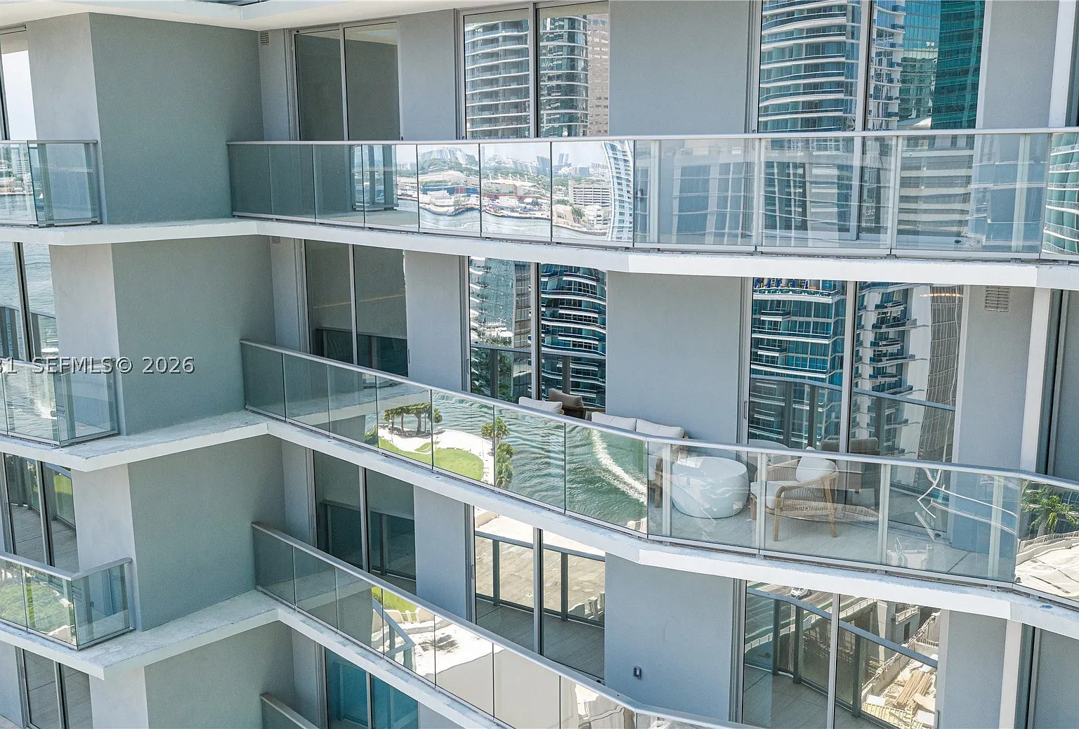 2 bed, 2.0 bath, $15,500 — Photo 2