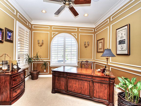 4th image of 22 Hubbard Way