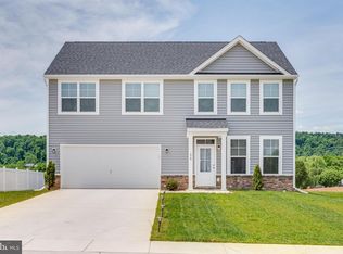 178 Peking Ln, Martinsburg, WV 25403