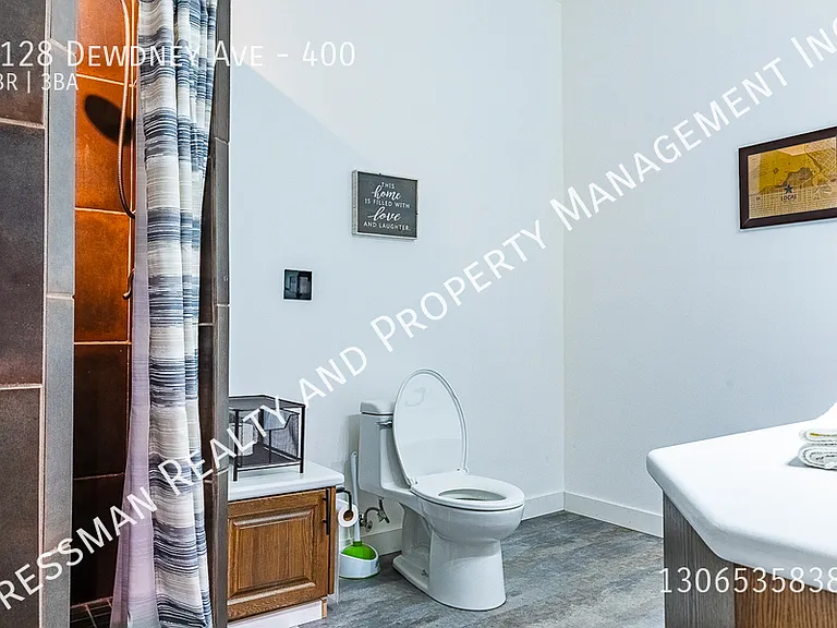 2128 Dewdney Ave #400 — Photo 20