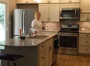 240 Linden Blvd, Pleasant Hill, IA 50327