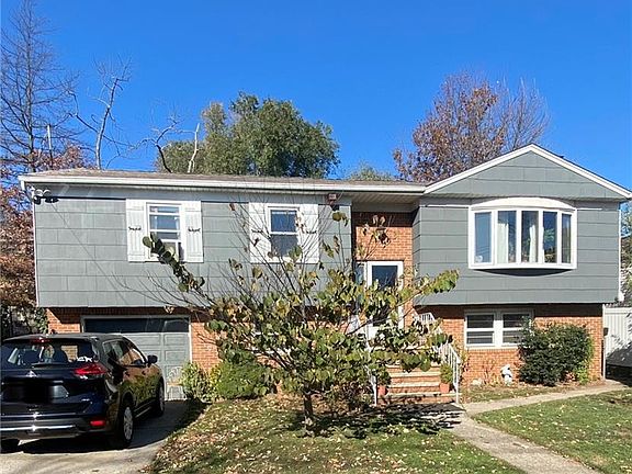 2nd image of 555 Vineland Ave