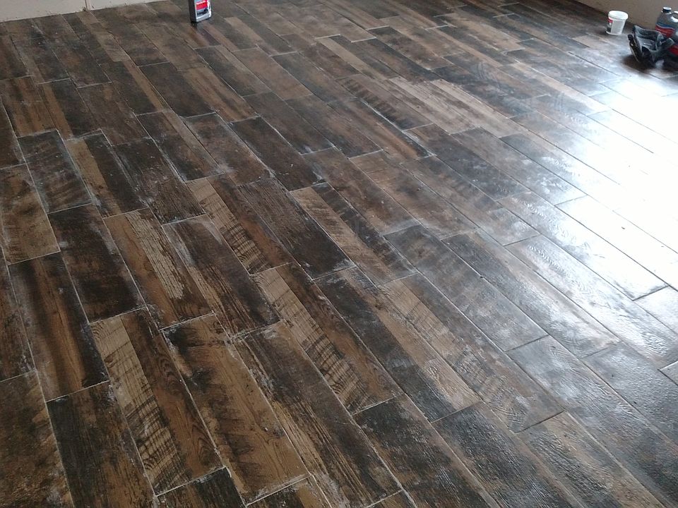 2nd image of 819 N 33rd West Ave