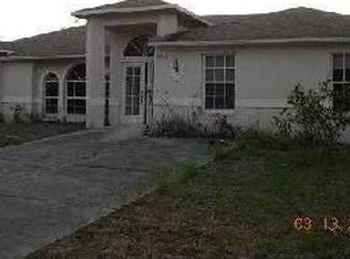 3935 30th Ave SE, Naples, FL 34117