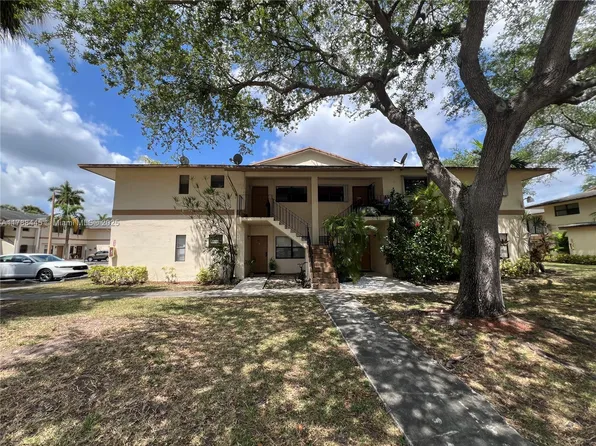 12955 SW 66th Ln APT 214-2, Miami, FL 33183
