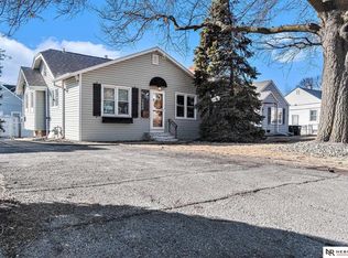 3608 N 61st St, Omaha, NE 68104