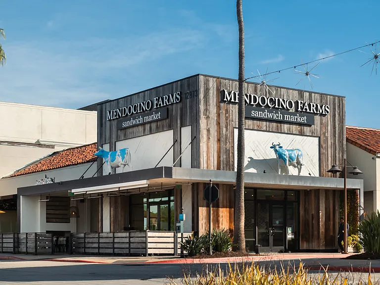 Restaurants and Shops at Del Mar Highlands
