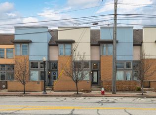 12215 Detroit Ave, Lakewood, OH 44107