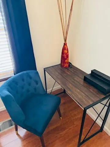 3 bed, 10890 sqft, $1,025 — Photo 4