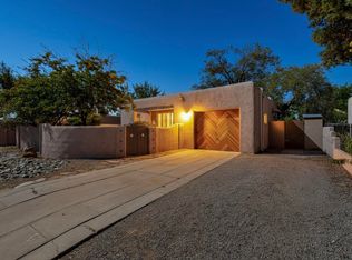 329 Laguayra Dr NE, Albuquerque, NM 87108