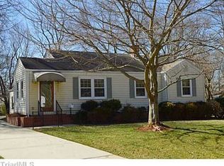 2335 Albright Dr, Greensboro, NC 27408