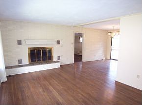 4th image of 605 Vance Dr