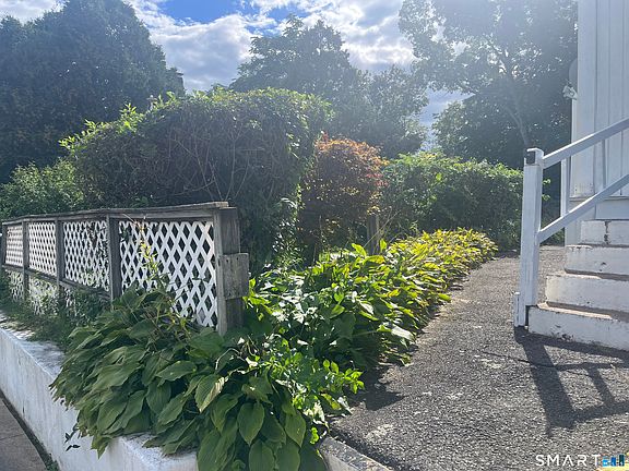 2nd image of 18 Summit Street