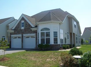 42 Vender Ln, Mays Landing, NJ 08330