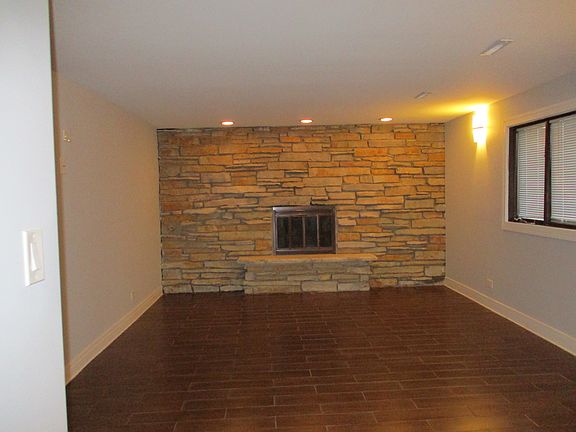 5th image of 1264 E 169th St
