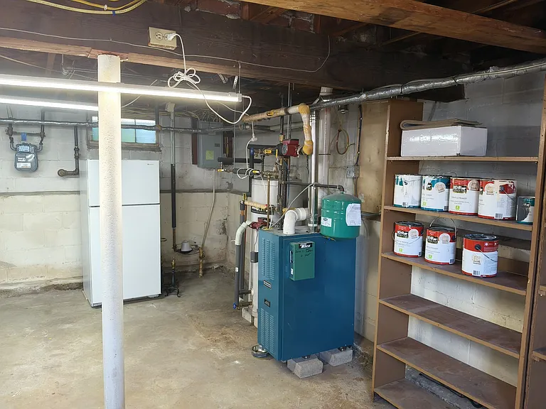 31 Falmouth Rd — Photo 13