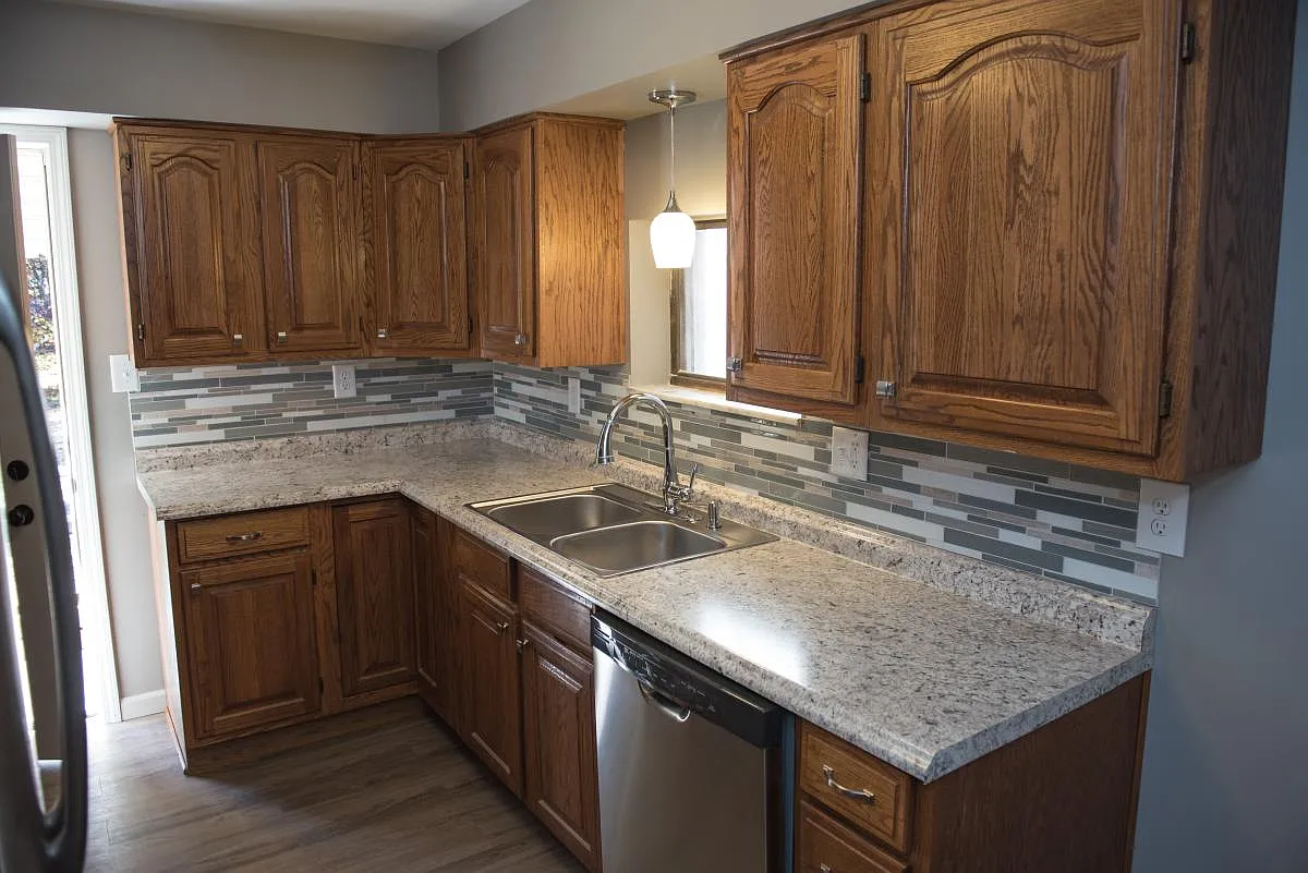 2202 Vodeli St photo 1