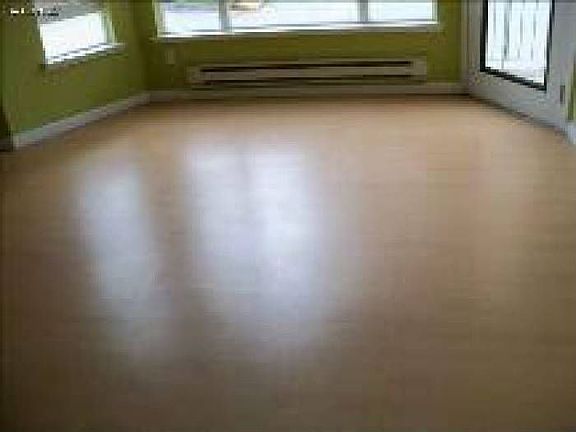 2nd image of 5810 Mission St APT 204