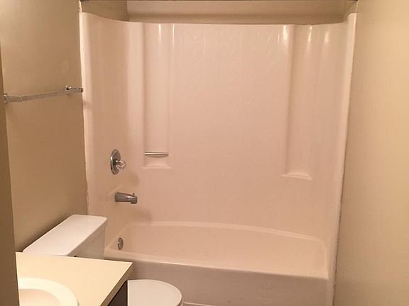 4th image of 1836 W Tharpe St APT A