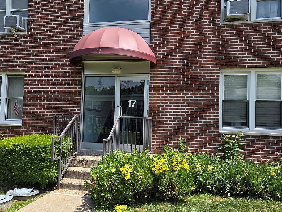 1st image of 17 Winchester Ave