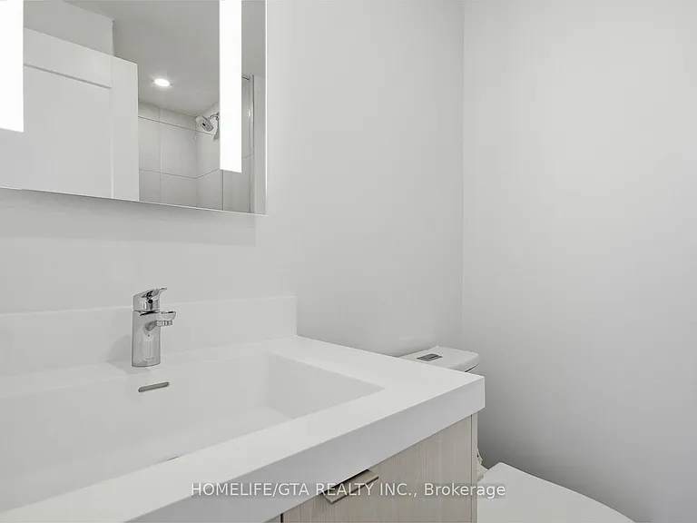 60 Central Park Dr #2104 — Photo 24