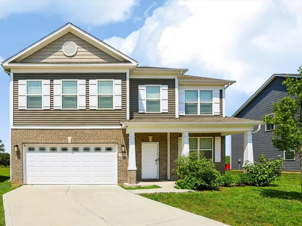 2738 Pointe Club Rd, Indianapolis, IN 46229