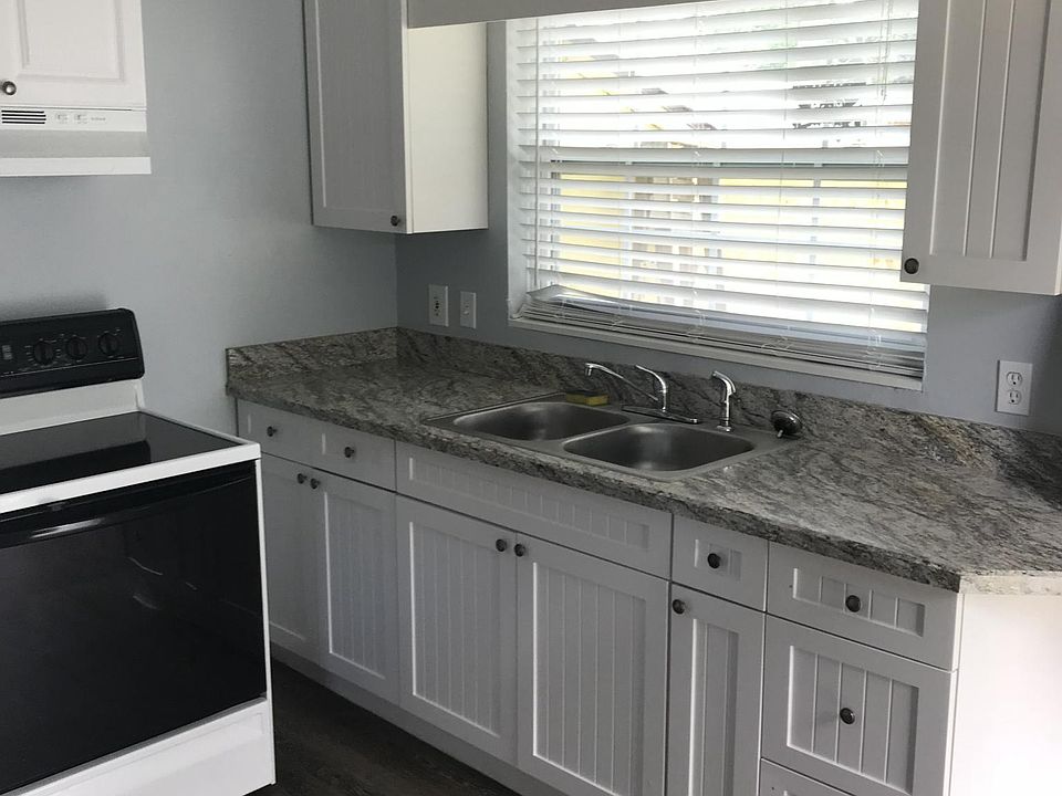 Kitchen Area.