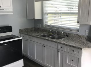 2210 18th St W, Bradenton, FL 34205