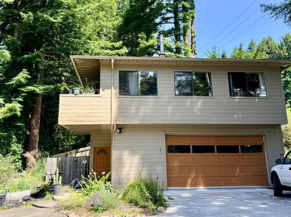 4022 Campton Rd, Eureka, CA 95503