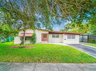 9689 SW 35th St, Miami, FL 33165