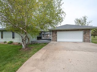 4387 Flower St, Colfax, IA 50054
