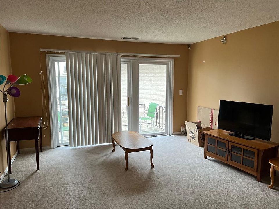 2811 Pembroke Ln 25, Saint Joseph, MO 64506 Zillow