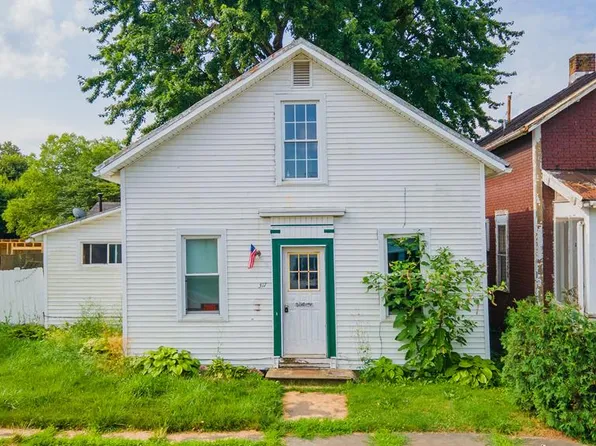 317 E Rensselaer St, Bucyrus, OH 44820