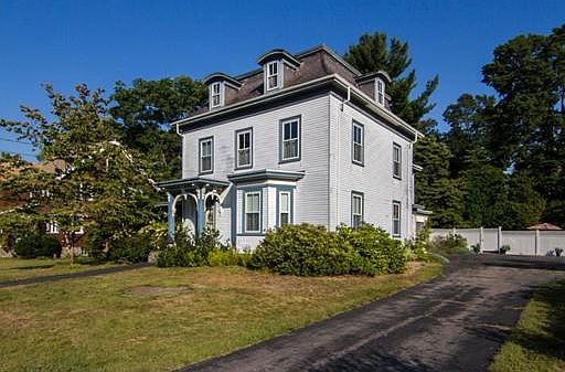 2nd image of 14 Chestnut St