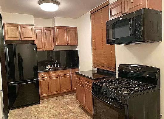 1st image of 21-06 35th St #1X