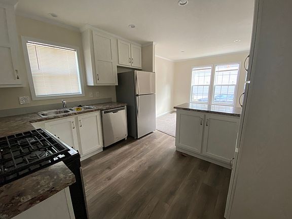 2nd image of 14546 Mercury Dr #368