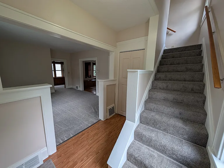 486 Needham Ave — Photo 16