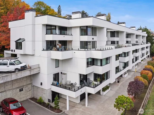 2410 Aurora Avenue N #105, Seattle, WA 98109