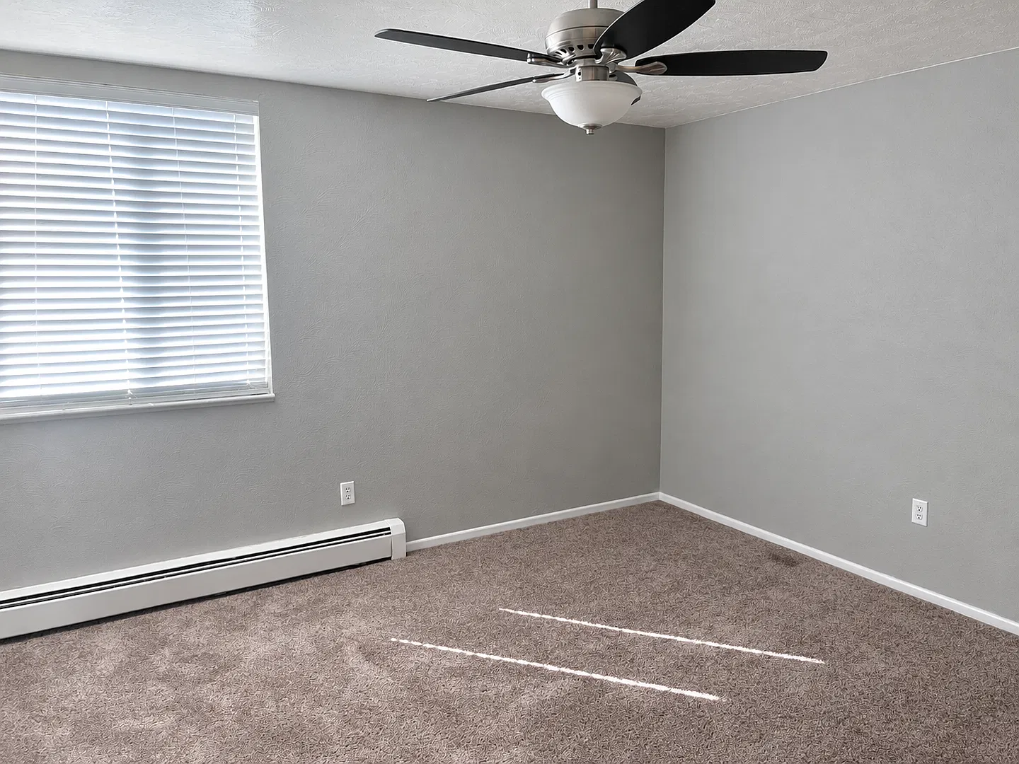 5360 S Elati St — Photo 4