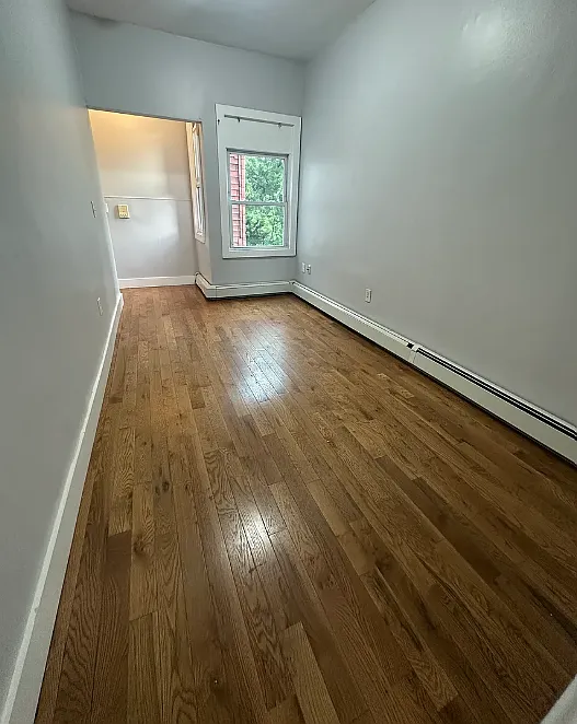 164 Delaware Ave — Photo 2