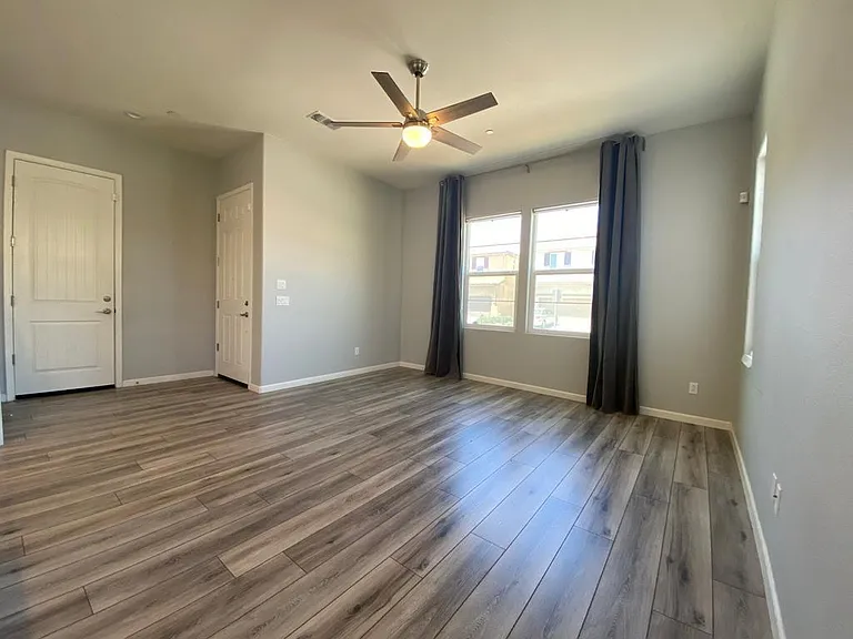 3550 Sardinia Island Way — Photo 7