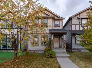 3019 Arthurs Cres SW, Edmonton, AB T6W 2H9