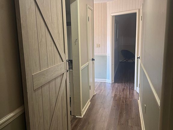 5th image of 1218 Castleman Ave SW