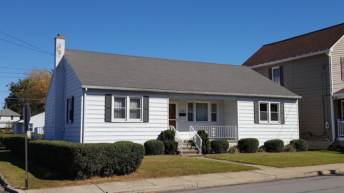 203 Elm St, Dupont, PA 18641 Zillow