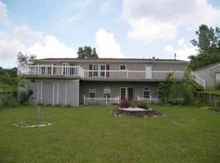 9538 N Syracuse Webster Rd, Syracuse, IN 46567