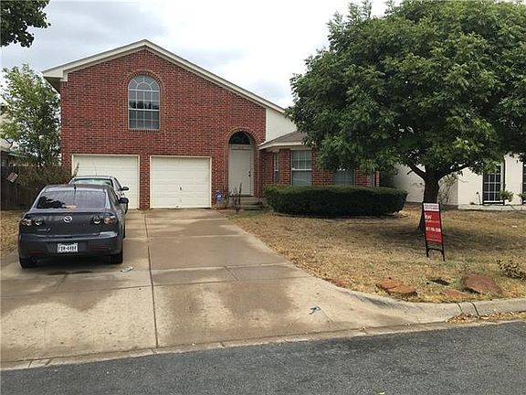 2nd image of 1816 Spicewood Trl