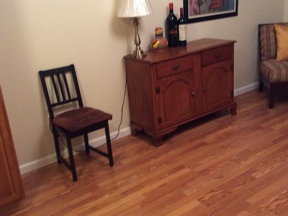 2nd image of 1370 SE Townview Avenue SE UNIT 302