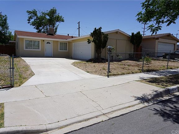 3rd image of 1604 De Anza St